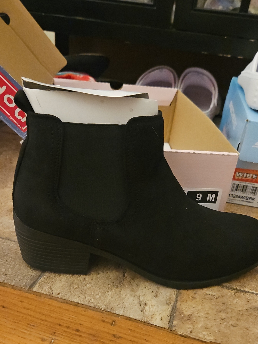 Women’s Black Chelsea Ankle Boot